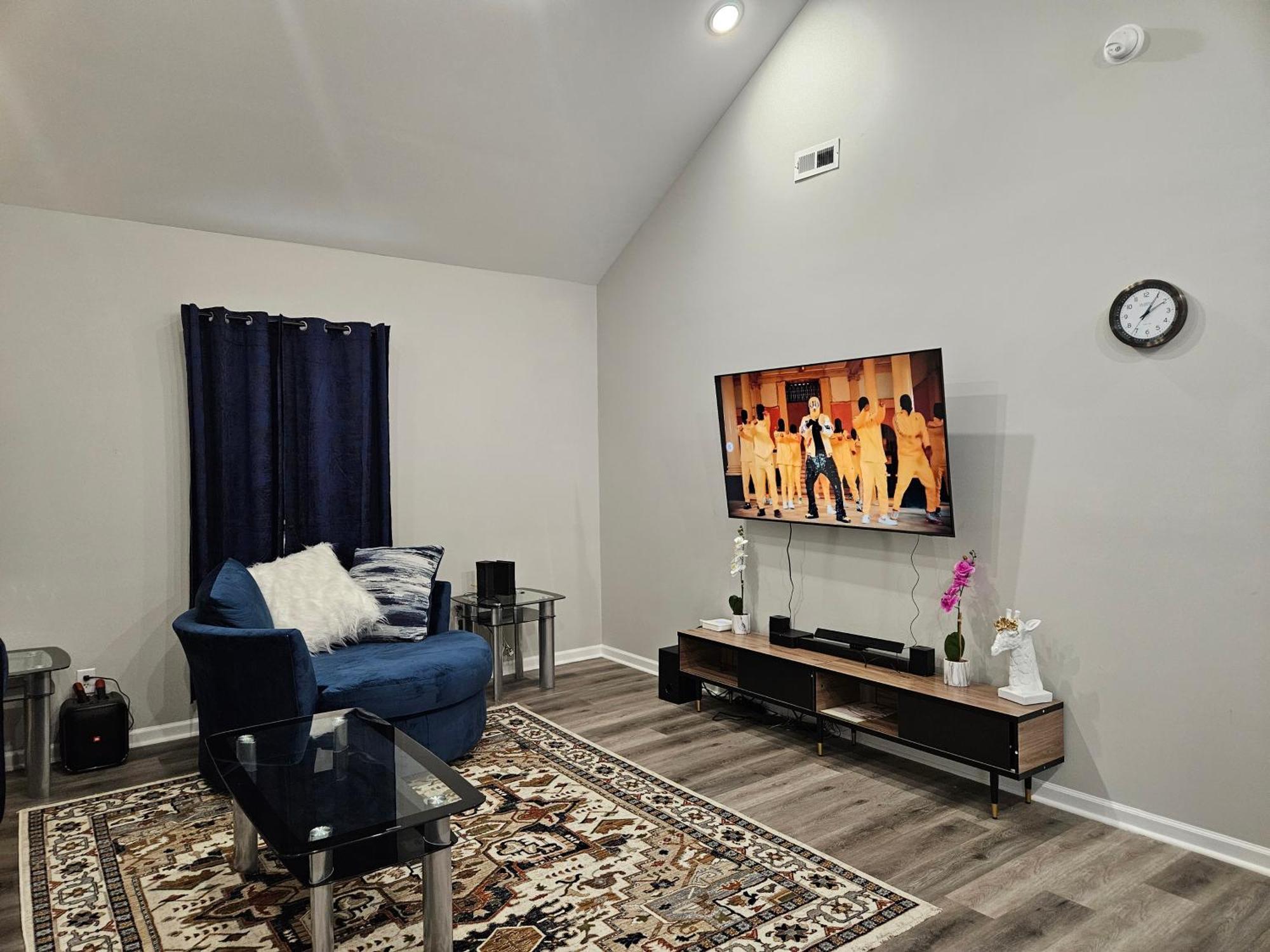 New 3Bd Home Near Downtown Indy 印第安納波利斯 外观 照片